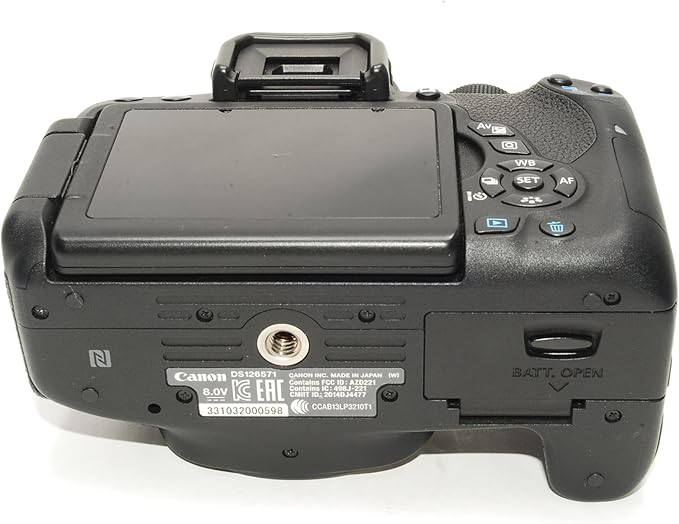 NEW Canon Digital SLR Camera EOS Kiss X8i Lens Kit with EF-S18-55mm F3.5-5.6 IS STM KISSX8I-1855ISSTMLK